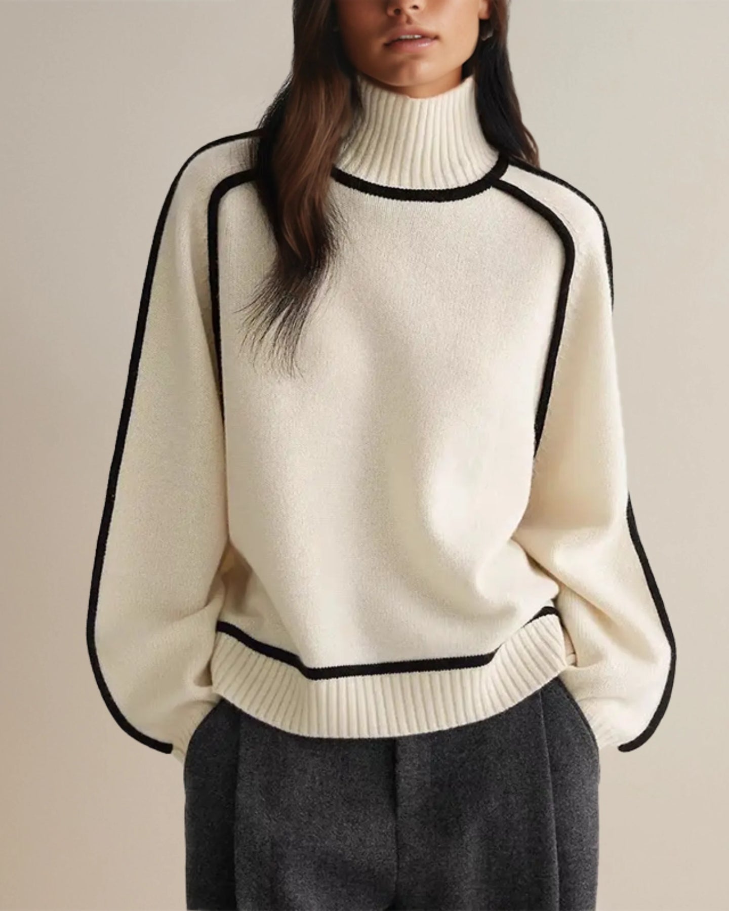 Coupe féminine et ajustée du pull Floriane™, parfaite pour le quotidien.