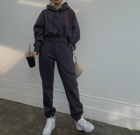 Gris foncé