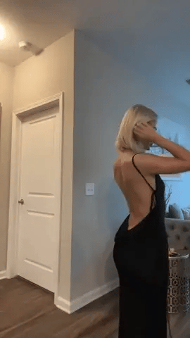 Backless™ | Robe Évasée Élégante et Audacieuse